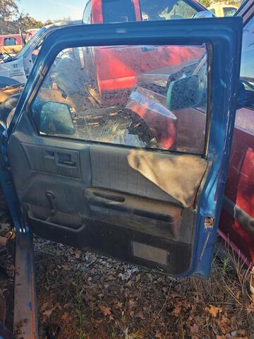 ea9379e2-ad52-413a-40d1-08dbe543f056